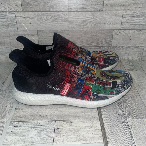 Adidas x avengers shoes men’s size 9 1/2 - Picture 1 of 8